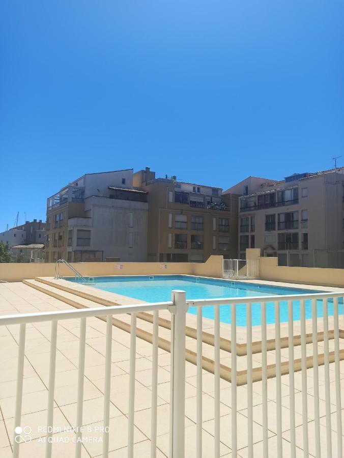 Port Studio Piscine, Parking, Prive,Navette Aeroport Agde Bagian luar foto